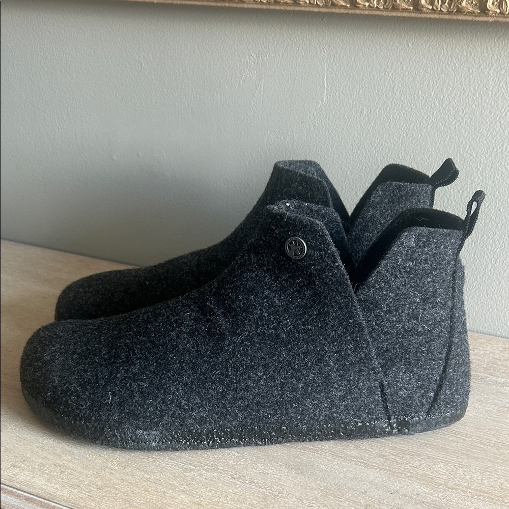 Wool Felt Birkenstock Ankle Boots size 44 Timeless Comfort Minimalist Style
